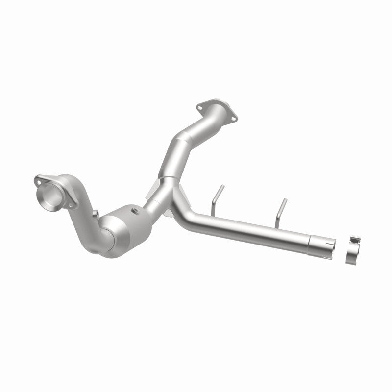 MagnaFlow Conv Direct Fit 15-17 Ford F150 V6 2.7L OEM Underbody