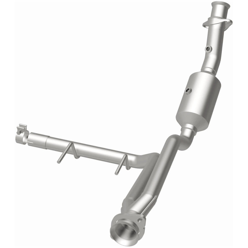 MagnaFlow 18-20 Ford F-150 V6 3.3L Right Underbody Direct-Fit Catalytic Converter