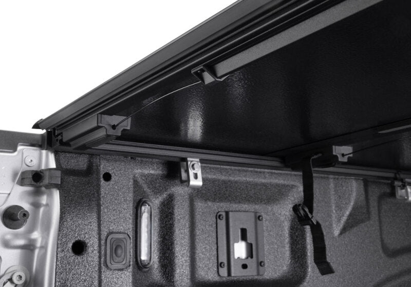 BAK 99-07 Ford Super Duty 6ft 9in Bed BAKFlip G2