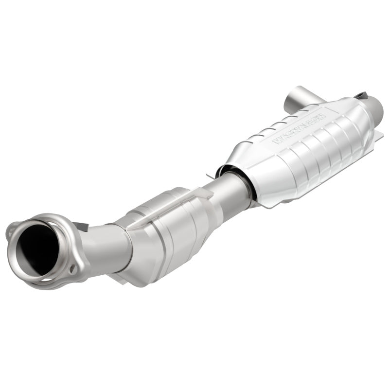 MagnaFlow Direct Fit Catalytic Converter 97-98 Ford Trucks 4.6L Magnaflow Catalytic Converter Direct Fit