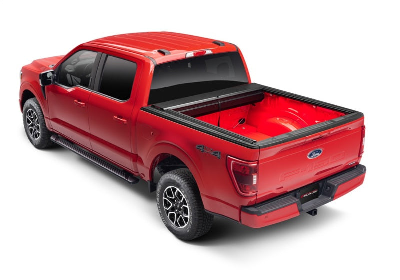 Roll-N-Lock 17-22 Ford Super Duty (98.1in Bed) M-Series XT Retractable Cover Roll-N-Lock Tonneau Covers - Retractable