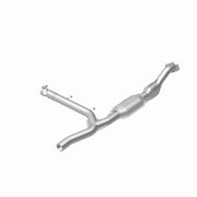 MagnaFlow Direct Fit Catalytic Converter 97-98 Ford Trucks 4.6L Magnaflow Catalytic Converter Direct Fit