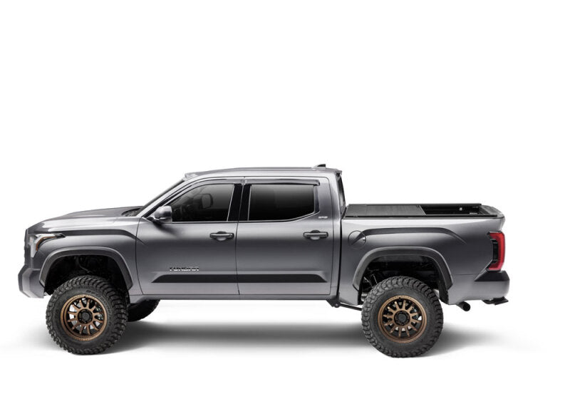 Retrax 2024 Ford F-150 SuperCrew/Super Cab 5.5ft. Bed Retrax EQ Retrax Retractable Bed Covers