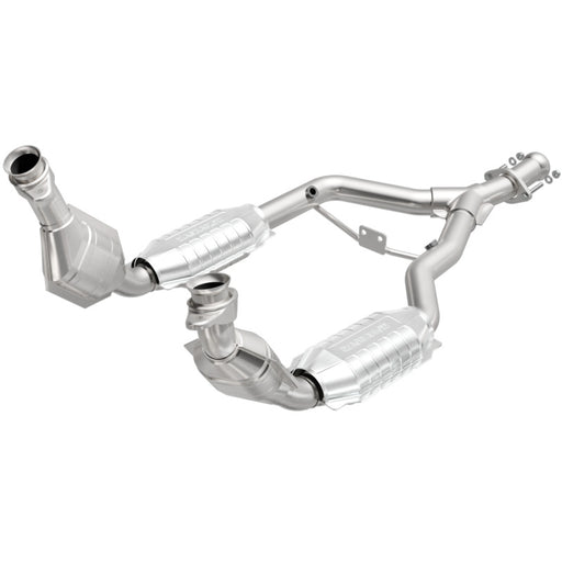 MagnaFlow Conv DF 96-98 Ford Mustang 3.8L Magnaflow Catalytic Converter Direct Fit