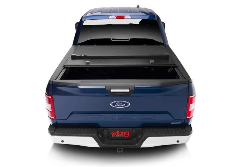 Extang 15-19 Ford F150 (5-1/2ft bed) Xceed Extang Tonneau Covers - Hard Fold