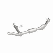 Magnaflow 01-03 Ford F150 XL/XLT V6 4.2L OEM Grade / EPA Compliant Direct-Fit Catalytic Converter Magnaflow Catalytic Converter Direct Fit