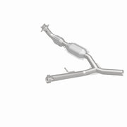 MagnaFlow Direct Fit Catalytic Converter 04-05 Ford F-150 5.4L P/S 2WD (Excl 04 Heritage Edition) Magnaflow Catalytic Converter Direct Fit