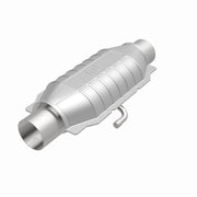 MagnaFlow Universal Catalytic Converter 2.25in Inlet/Outlet Center/Center Oval Rear (California) Magnaflow Catalytic Converter Universal