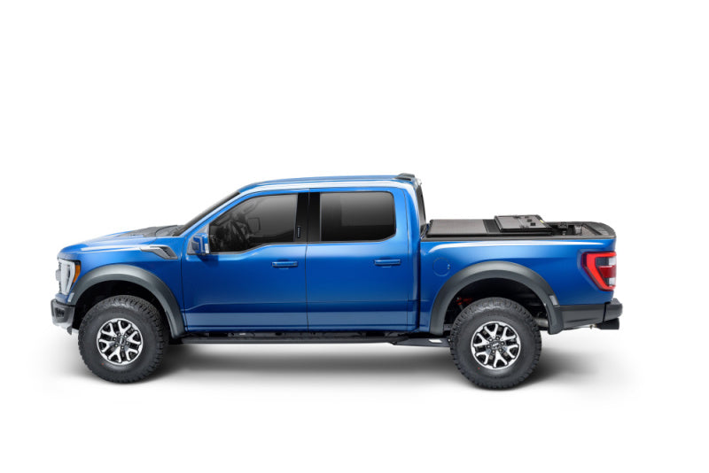 Extang 15-20 Ford F-150 (6ft. 7in. Bed) Solid Fold ALX Extang Bed Covers - Folding