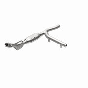 MagnaFlow Conv DF Ford 02-04 F-150 4.2L Magnaflow Catalytic Converter Direct Fit