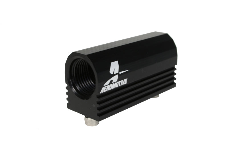 Aeromotive 96-04 Ford 4.6 L Fuel Rail Pressure Sensor Adapter Log (-08 AN inlet / outlet) Aeromotive Fuel Manifolds