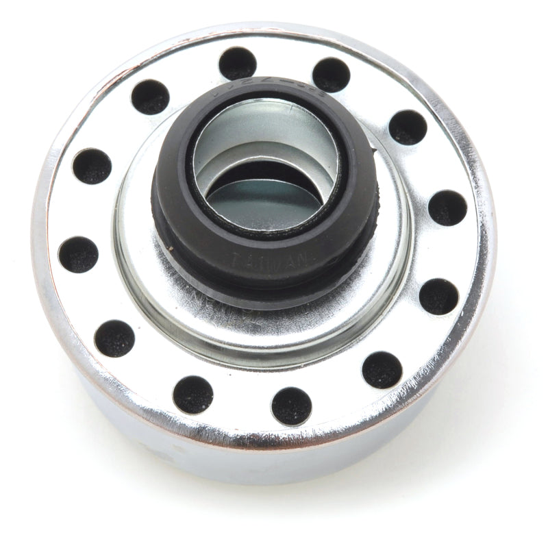 Edelbrock Chrm Breather and Grommet Edelbrock Valve Covers