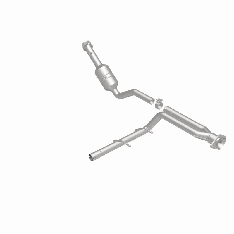 MagnaFlow Direct Fit Catalytic Converter 2011-2014 F-150 3.7L Underbody Magnaflow Catalytic Converter Direct Fit