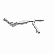 MagnaFlow Direct Fit Catalytic Converter 01 Ford Trucks 4.6L Magnaflow Catalytic Converter Direct Fit