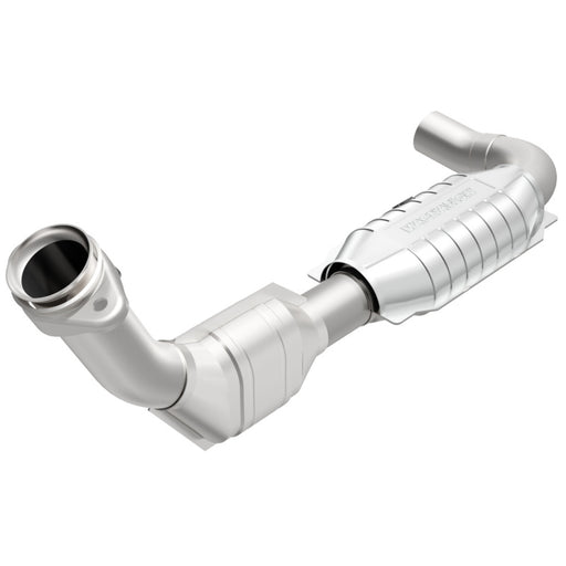 MagnaFlow Conv DF 99-00 Ford F-150 4.6L Magnaflow Catalytic Converter Direct Fit