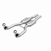 MagnaFlow 97-99 Chevrolet Corvette 5.7L Direct Fit Converter Magnaflow Catalytic Converter Direct Fit