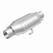 MagnaFlow Universal Catalytic Converter 2.25in Inlet/Outlet Center/Center Oval Rear (California) Magnaflow Catalytic Converter Universal