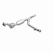 MagnaFlow Direct Fit Catalytic Converter 99 Ford F-150 4.6L Magnaflow Catalytic Converter Direct Fit