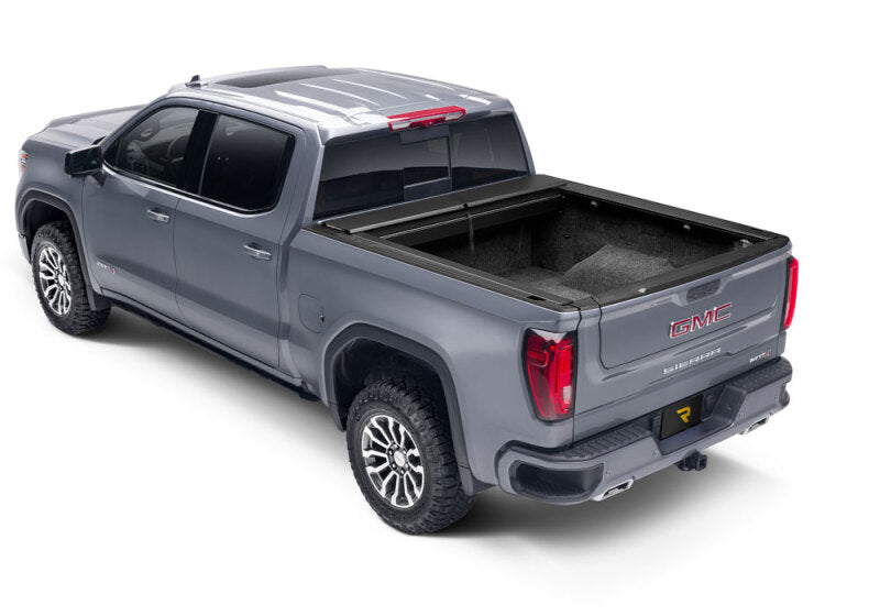 Roll-N-Lock 17-22 Ford Super Duty (81.9in. Bed Length) A-Series XT Retractable Tonneau Cover Roll-N-Lock Tonneau Covers - Retractable