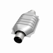 MagnaFlow Univ Cat Conv 3in Inlet/Outlet Center/Center Oval 12in Body L x 7in W x 16in Overall L Magnaflow Catalytic Converter Universal