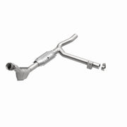 MagnaFlow Direct Fit Catalytic Converter 99-00 Ford F-150 4.2L 50S Magnaflow Catalytic Converter Direct Fit