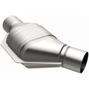 MagnaFlow Universal Catalytic Converter 2in Inlet/Outlet Angled Offset/Center Oval (California) Magnaflow Catalytic Converter Universal