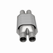 MagnaFlow Universal Catalytic Converter 2 D/D W/O2 Boss Magnaflow Catalytic Converter Universal