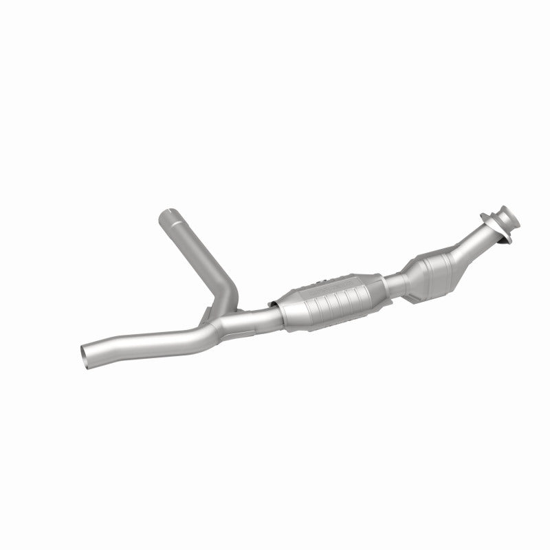 MagnaFlow Conv DF Ford 02-04 F-150 4.2L Magnaflow Catalytic Converter Direct Fit
