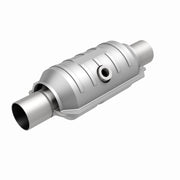 MagnaFlow Conv Univ 2 Mid Bed Sensor Magnaflow Catalytic Converter Universal