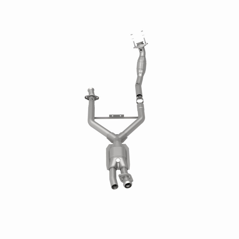 MagnaFlow Direct Fit Catalytic Converter 96-98 Lincoln Mark VIII 4.6L Magnaflow Catalytic Converter Direct Fit