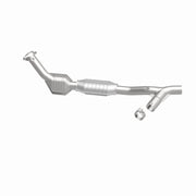 MagnaFlow Direct Fit Catalytic Converter 98 Ford Expedition 5.4L Magnaflow Catalytic Converter Direct Fit