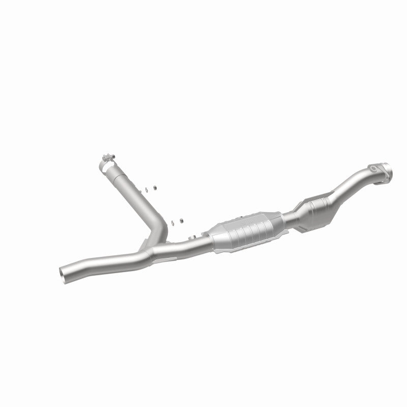 MagnaFlow Direct Fit Catalytic Converter 97-98 Ford Trucks 4.6L Magnaflow Catalytic Converter Direct Fit