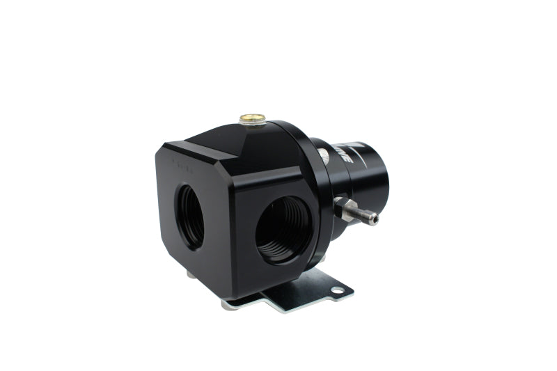Aeromotive 2-Port Bypass Carb Regulator Aeromotive Fuel Pressure Regulators