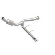 Magnaflow Conv DF 2011-2014 F-150 5.0L Underbody Magnaflow Catalytic Converter Direct Fit
