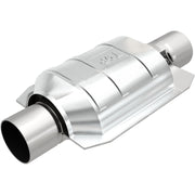 MagnaFlow Universal Catalytic Converter 2 W/Single O2 Boss Magnaflow Catalytic Converter Universal