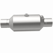 Magnaflow 2.50 w/dual O2 5in. Spun Universal Converter Magnaflow Catalytic Converter Universal