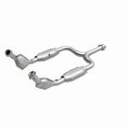 MagnaFlow Direct Fit Catalytic Converter 99-01 Mustang 3.8L 50S Magnaflow Catalytic Converter Direct Fit
