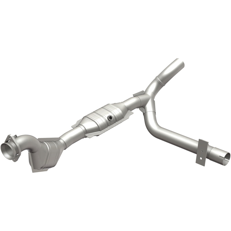 MagnaFlow Conv DF 01-04 Ford F-150 4.6L (49 State) Magnaflow Catalytic Converter Direct Fit
