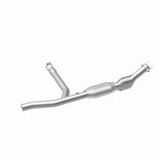 MagnaFlow Direct Fit Catalytic Converter 97-98 Ford Trucks 4.2L Magnaflow Catalytic Converter Direct Fit