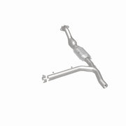MagnaFlow Direct Fit Catalytic Converter 97-98 Ford Trucks 4.6L Magnaflow Catalytic Converter Direct Fit