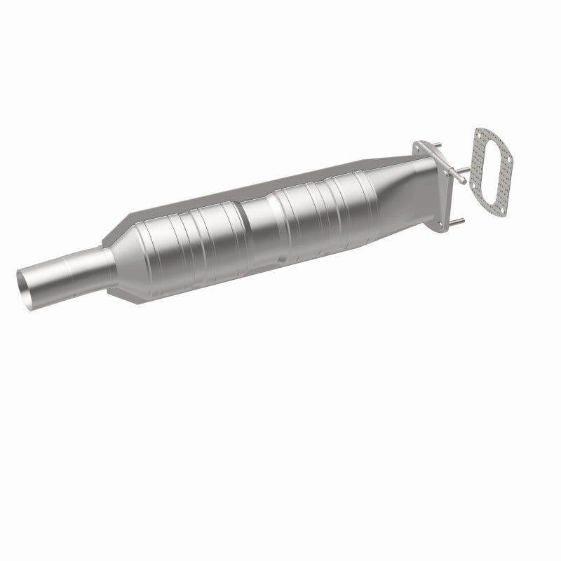 MagnaFlow Direct Fit Catalytic Converter 05-07 Ford F-Series Rear Magnaflow Catalytic Converter Direct Fit