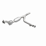 MagnaFlow Direct Fit Catalytic Converter 99 Ford F-150 4.6L Magnaflow Catalytic Converter Direct Fit
