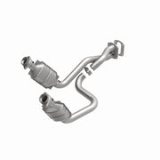 MagnaFlow Direct Fit Catalytic Converter 05-07 Ford F250/F350 5.4L Magnaflow Catalytic Converter Direct Fit