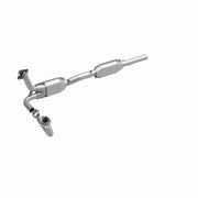 MagnaFlow Conv DF 96 Bronco F150/F250 2 Conv Magnaflow Catalytic Converter Direct Fit