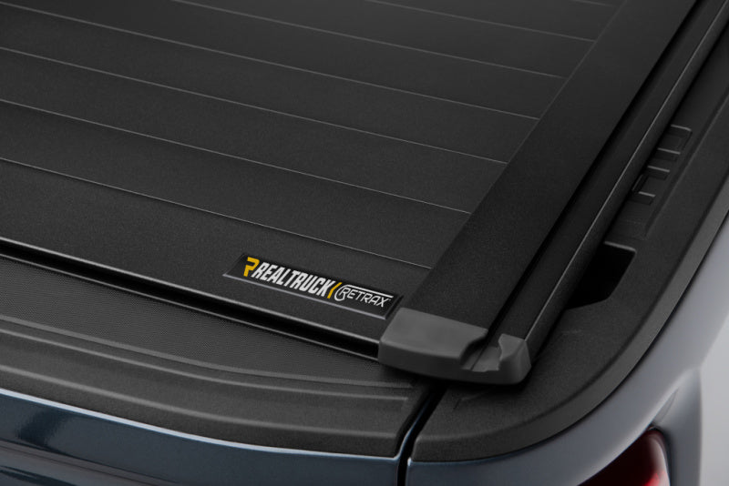 Retrax 2020 Chevrolet / GMC HD 8ft Bed 2500/3500 RetraxPRO XR Retrax Retractable Bed Covers