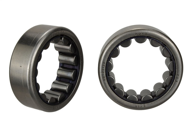 Ford Racing 8.8in Axle Bearing and Seal Kit Ford Racing Axle Seals