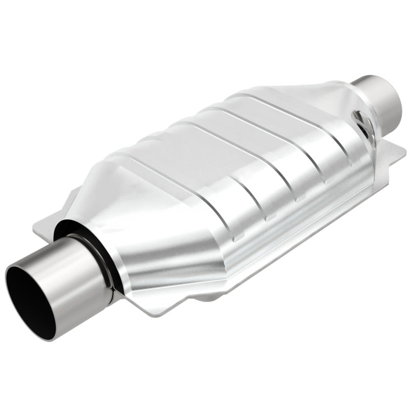 MagnaFlow Universal Catalytic Converter 3 W/O2 Boss Magnaflow Catalytic Converter Universal