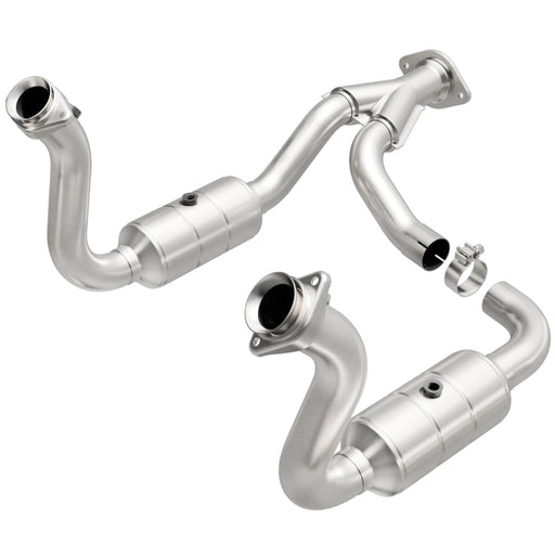 Magnaflow Conv DF 08-10 Ford F-250/F-250 SD/F-350/F-350 SD 5.4L/6.8L / F-450 SD 6.8L Y-Pipe Assembly Magnaflow Catalytic Converter Direct Fit