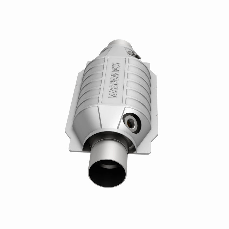 MagnaFlow Universal Catalytic Converter 2.50inch w/ dual O2 Magnaflow Catalytic Converter Universal