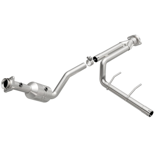MagnaFlow Direct Fit Catalytic Converter 2011-2014 F-150 3.7L Underbody Magnaflow Catalytic Converter Direct Fit